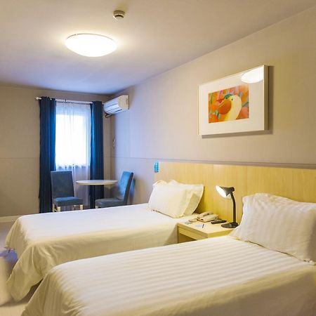 Jinjiang Inn Wuhan Optics Valley Avenue GaoXinEr Road Bagian luar foto