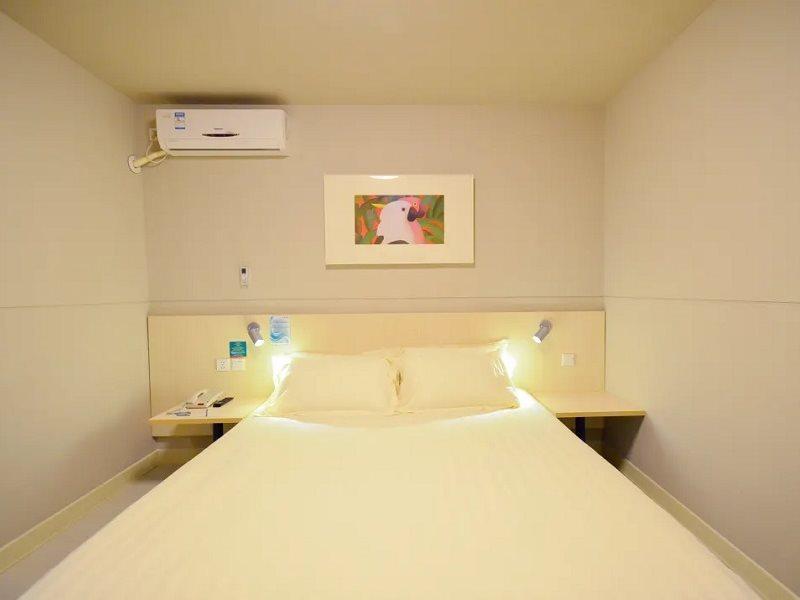 Jinjiang Inn Wuhan Optics Valley Avenue GaoXinEr Road Bagian luar foto