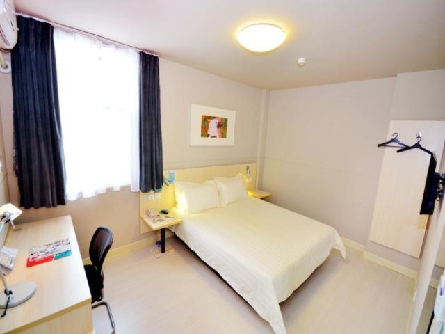 Jinjiang Inn Wuhan Optics Valley Avenue GaoXinEr Road Bagian luar foto